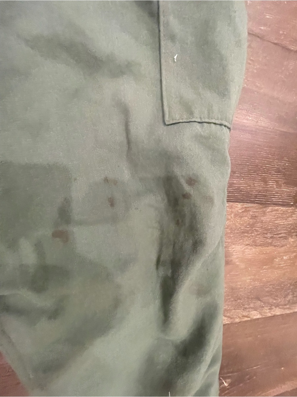Men's Cargo Pants in Olive Green - Picture 4 of 6